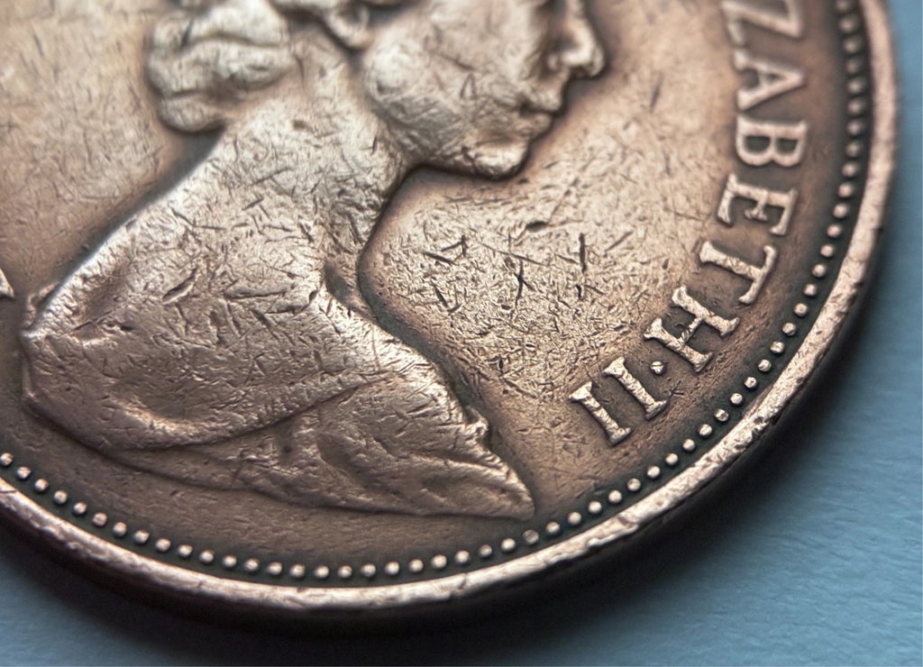 2 New Pence 1971 | Großbritannien | Königin Elizabeth II. & Federbusch | Münze aus Bronze | schön