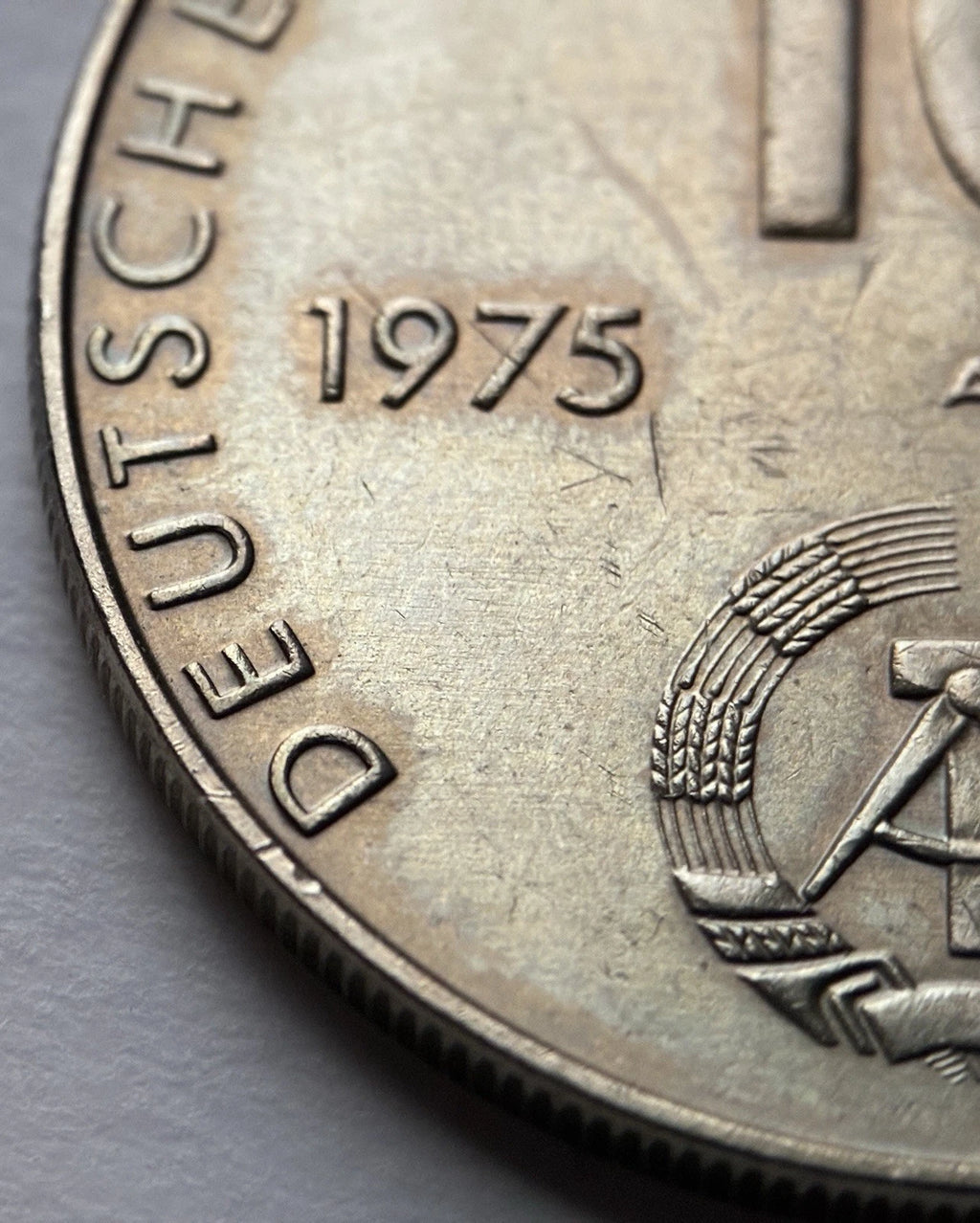 10 Mark 1975 A | Deutsche Demokratische Republik (DDR) | 20 Jahre Warschauer Vertrag | Kupfer-Zink-Nickel | Gedenkmünze | sehr schön