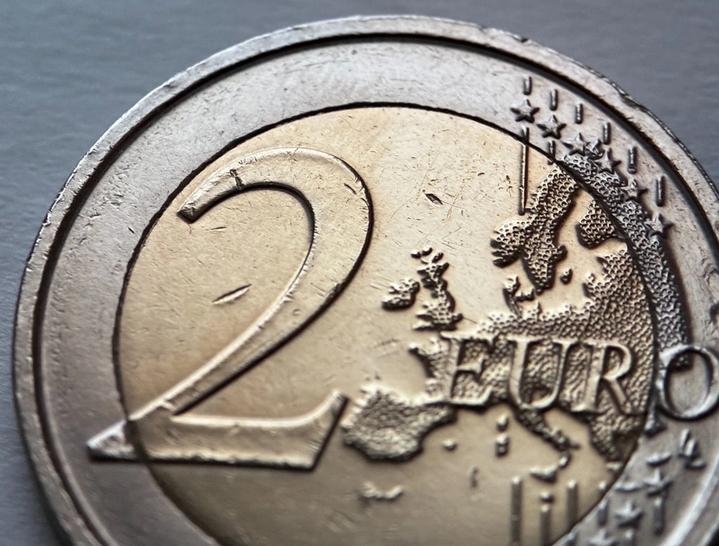 2 Euro 2011 | Belgien | 100 Jahre Frauenrechte | Isala Van Diest & Marie Popelin | Bi-Metall Gedenkmünze | Sehr schön