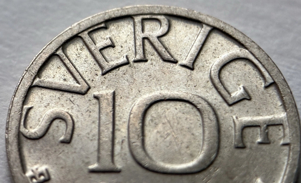 10 Öre 1986 | Schweden | Carl XVI. Gustaf Monogramm | Kupfer-Nickel Münze | schön