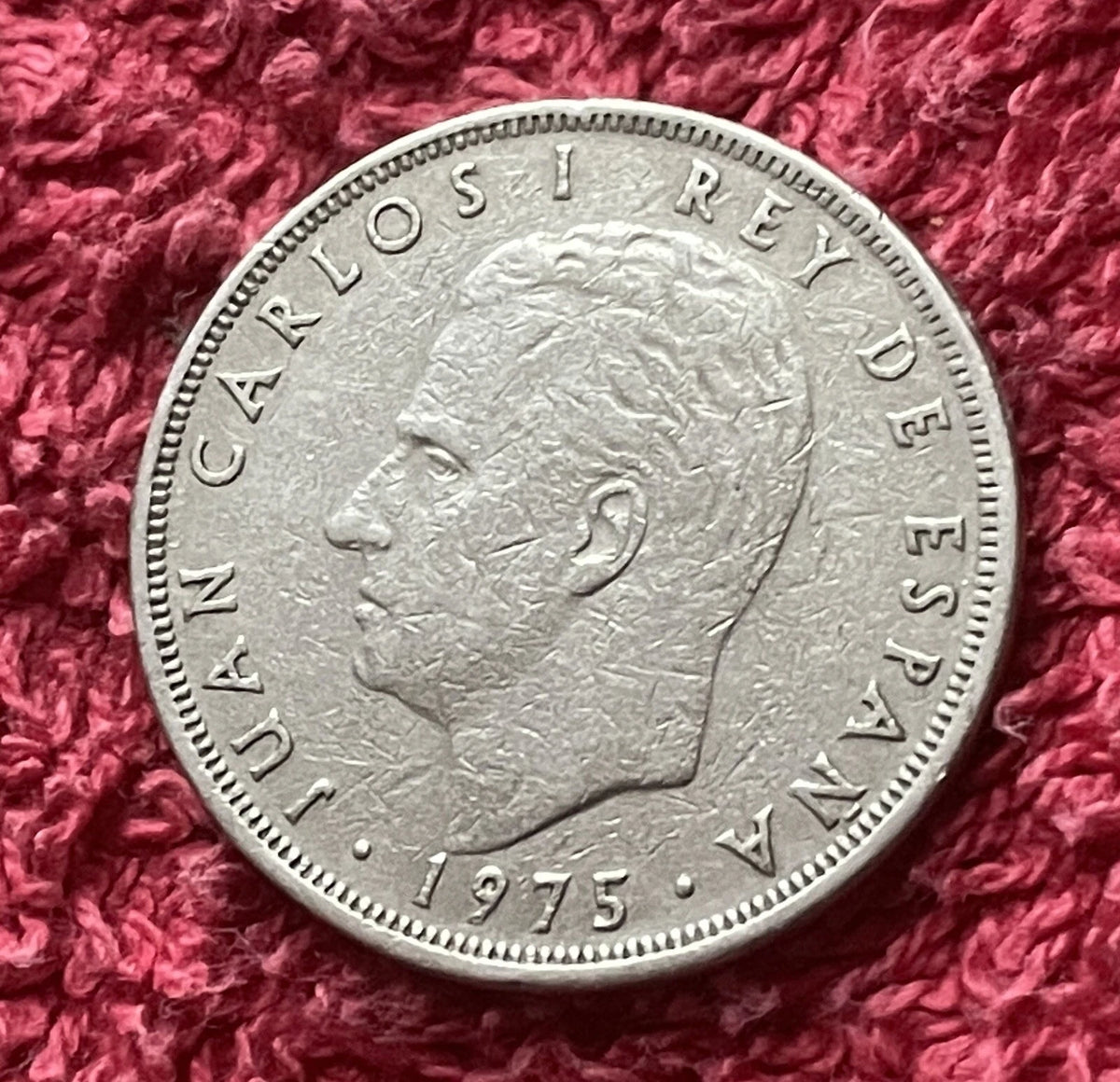 25 Pesetas 1975 *76 | Spanien | König Juan Carlos I. | Kupfer-Nickel Münze | sehr schön