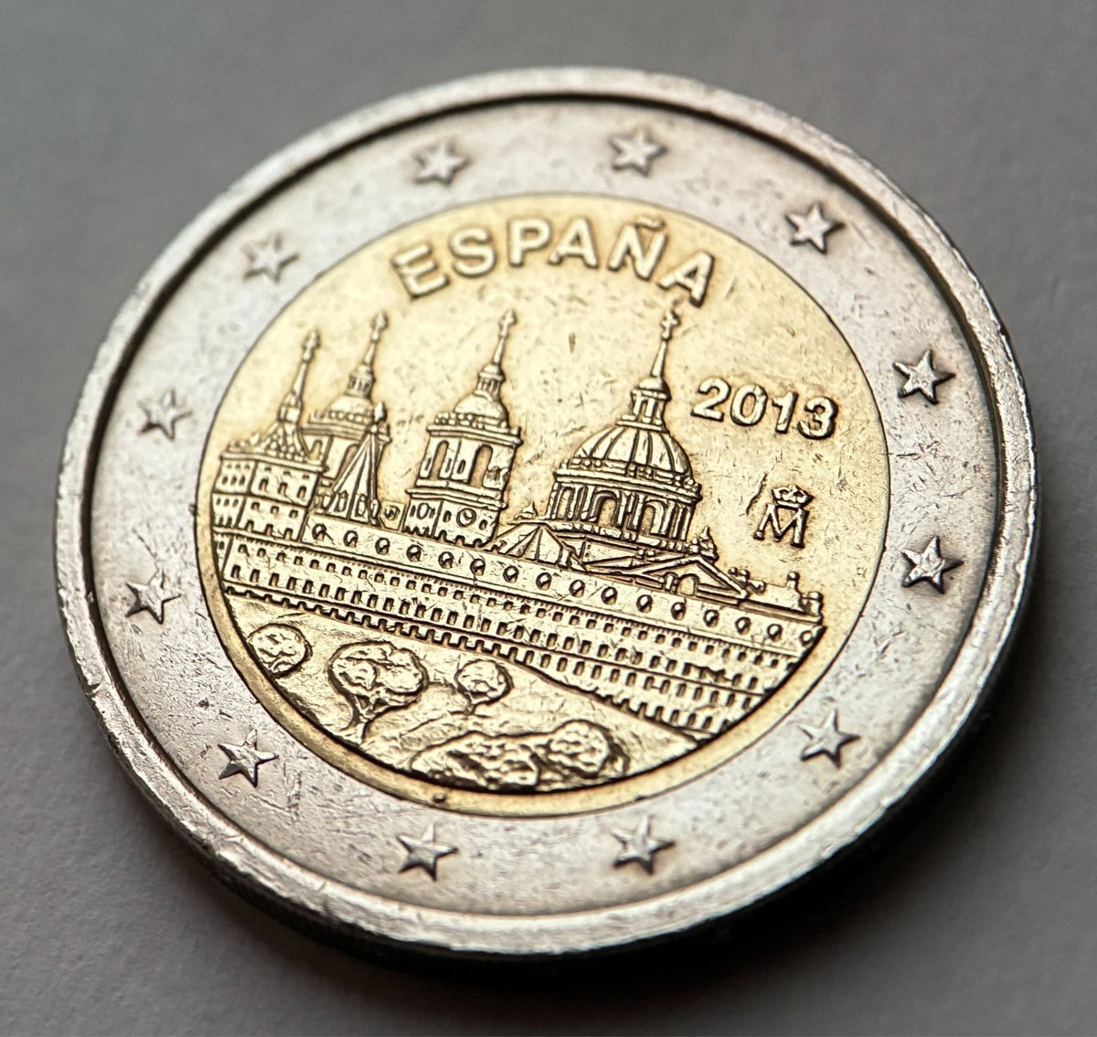 2 Euro 2013 | Spanien | Klosterschloss Escorial | Bi-Metall Gedenkmünze | schön