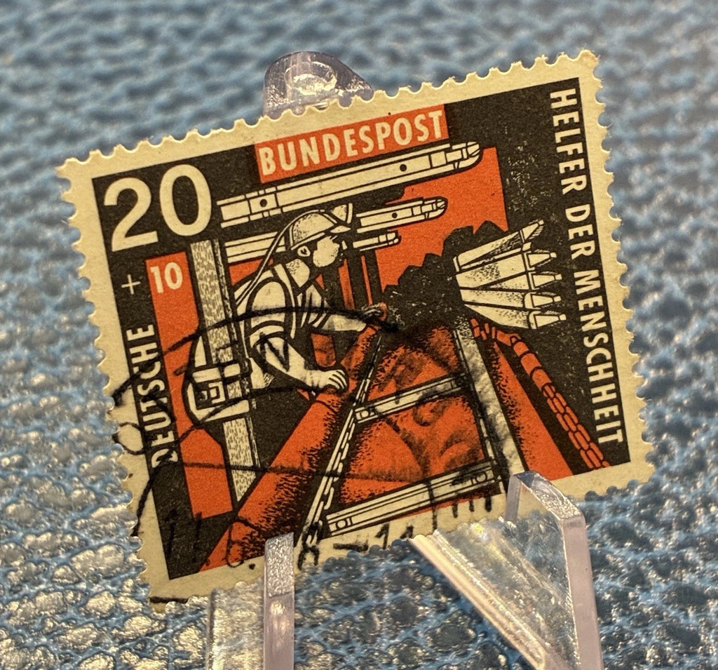 Deutsche Bundespost 1957 | 20+10 Pfennig | Helfer der Menschheit Bergarbeiter | gestempelt | Briefmarke