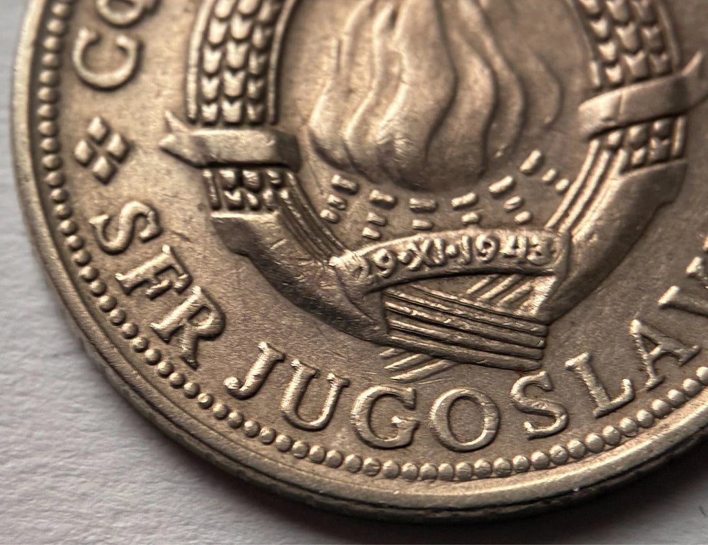 2 Dinara 1977 | Jugoslawien | SFR Jugoslavija | Kupfer-Zink-Nickel Münze | schön