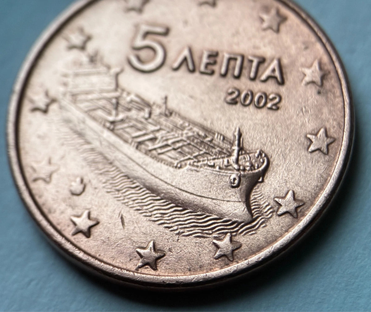 5 Cent 2002 | Griechenland | Moderner Tanker | Münze aus Verkupfertem Stahl | Sehr schön