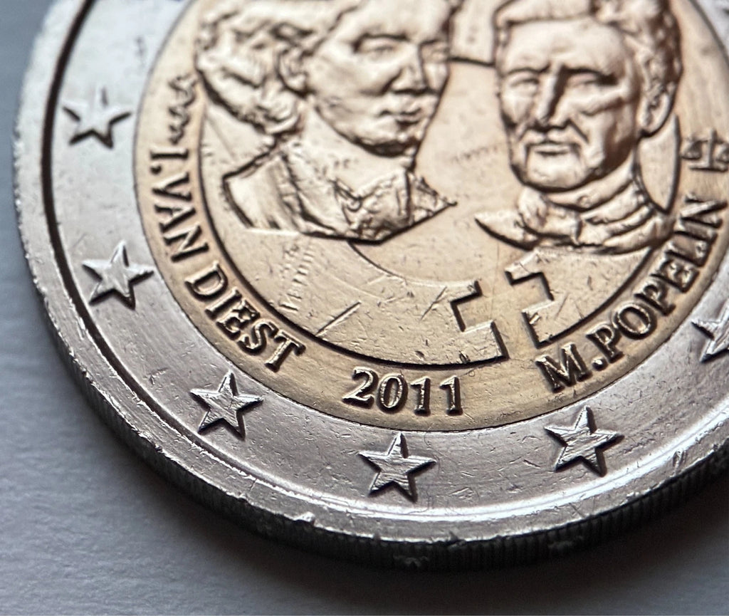 2 Euro 2011 | Belgien | 100 Jahre Frauenrechte | Isala Van Diest & Marie Popelin | Bi-Metall Gedenkmünze | Sehr schön