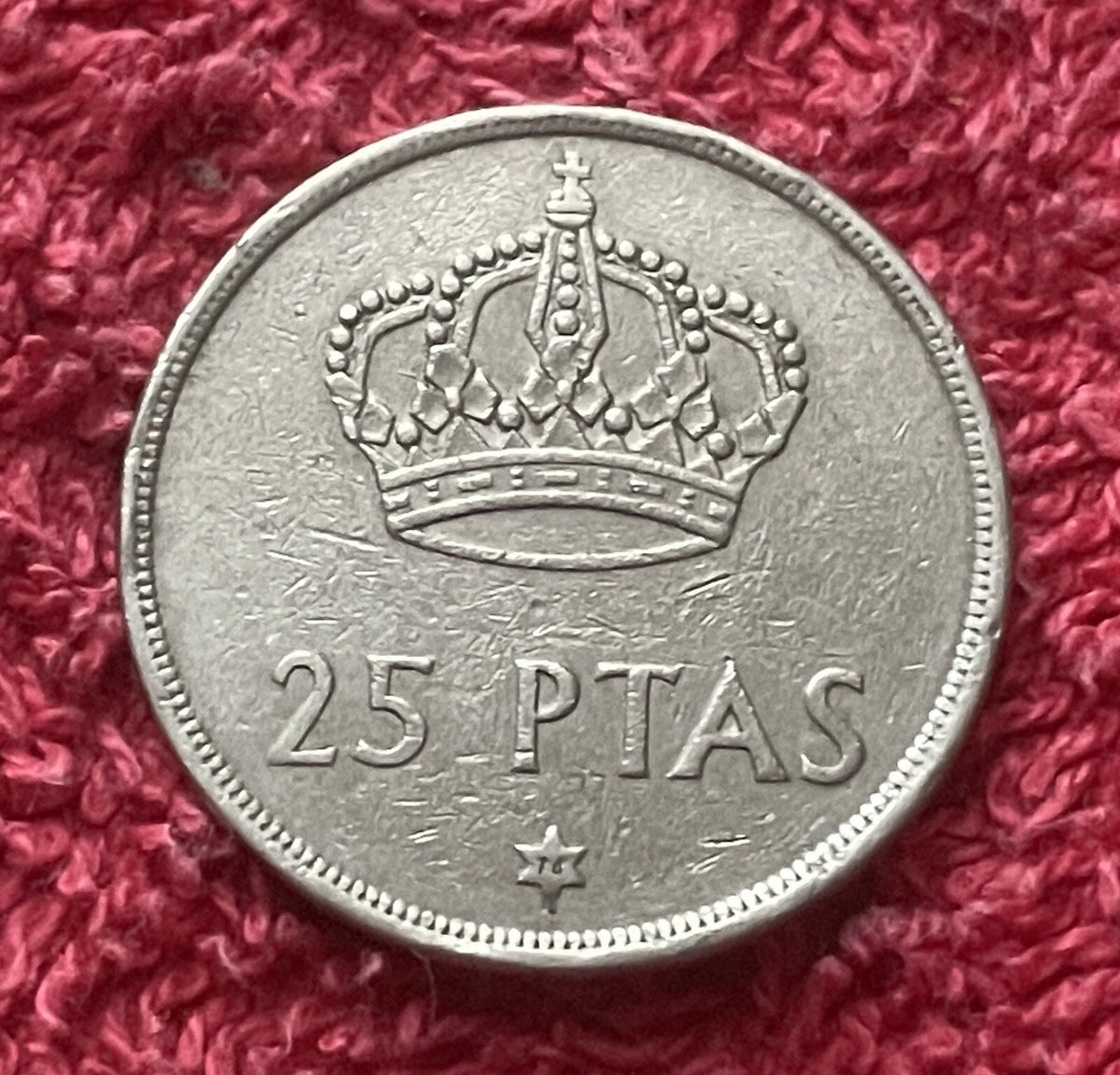 25 Pesetas 1975 *76 | Spanien | König Juan Carlos I. | Kupfer-Nickel Münze | sehr schön