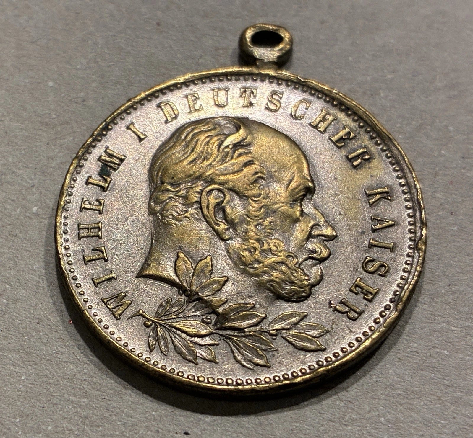 Medaille Wilhelm I. – 100. Geburtstag 1897 | Kaiserreich Preußen Gedenkprägung mit Öse