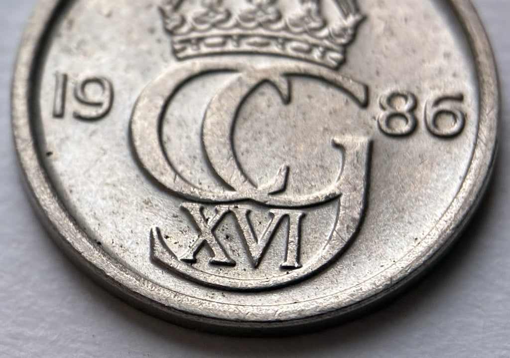 10 Öre 1986 | Schweden | Carl XVI. Gustaf Monogramm | Kupfer-Nickel Münze | schön