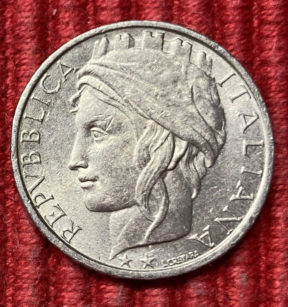 100 Lire 1993 | Italien | Italia turrita mit Mauerkrone | Münze aus Kupfer-Nickel | schön
