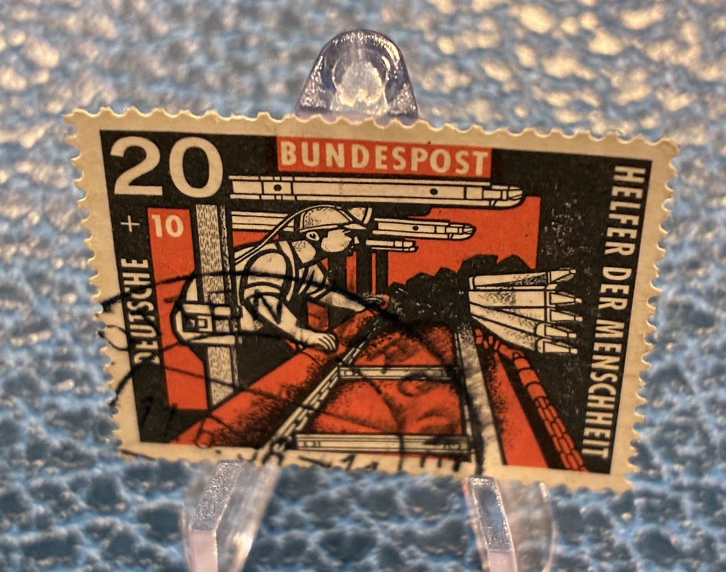Deutsche Bundespost 1957 | 20+10 Pfennig | Helfer der Menschheit Bergarbeiter | gestempelt | Briefmarke
