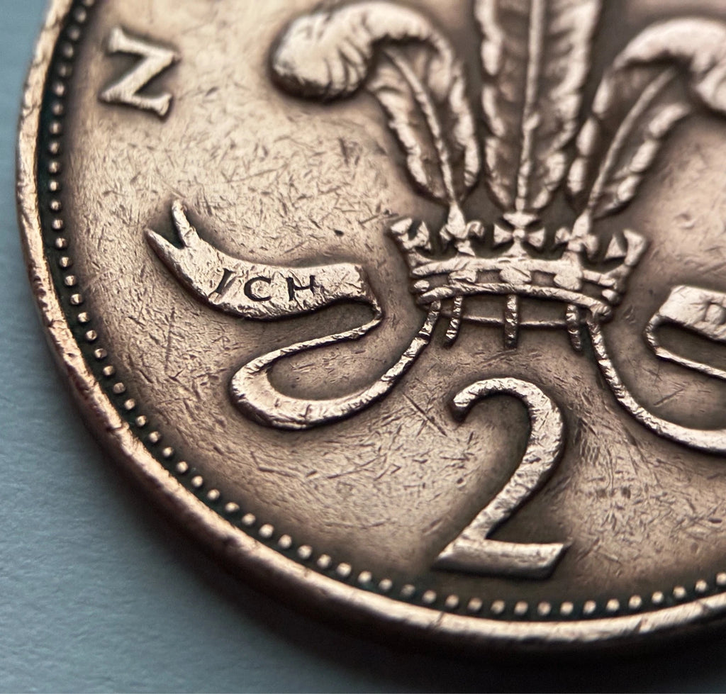 2 New Pence 1971 | Großbritannien | Königin Elizabeth II. & Federbusch | Münze aus Bronze | schön