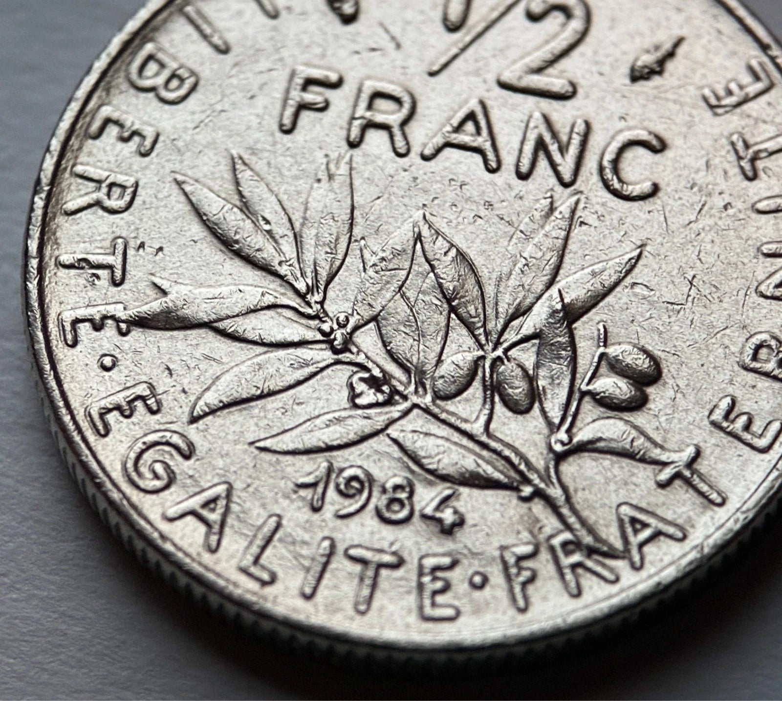 1/2 Franc 1984 | Frankreich | La Semeuse | Nickel-Münze | sehr schön