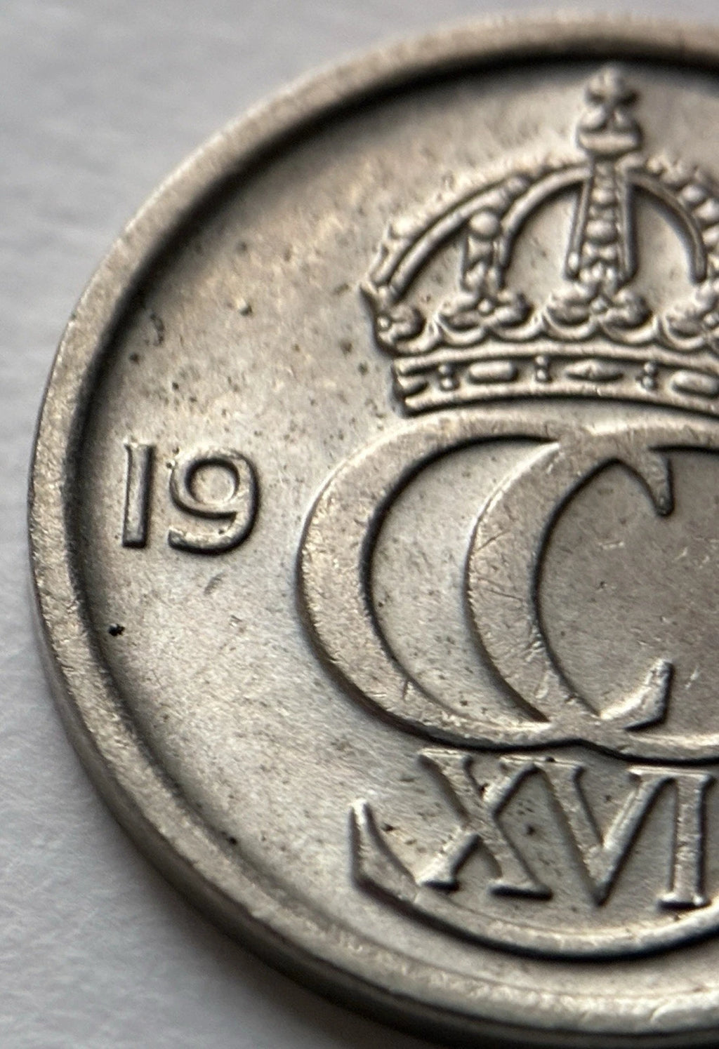 10 Öre 1986 | Schweden | Carl XVI. Gustaf Monogramm | Kupfer-Nickel Münze | schön