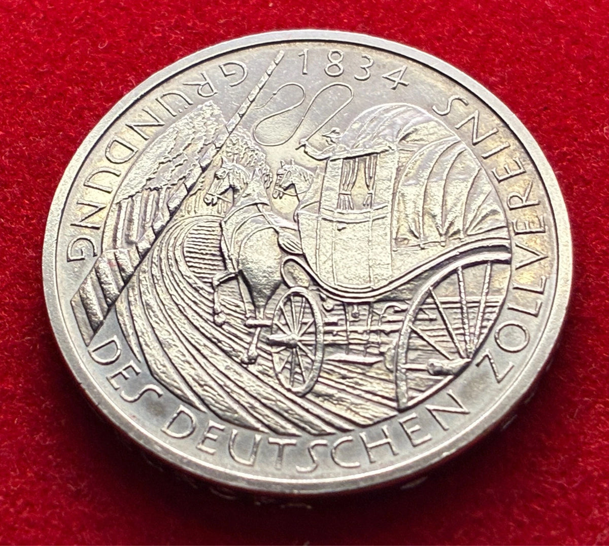 5 Deutsche Mark 1984 D | Bundesrepublik Deutschland (BRD) | 150 Jahre Deutscher Zollverein | Postkutsche | Kupfer-Nickel Gedenkmünze | schön
