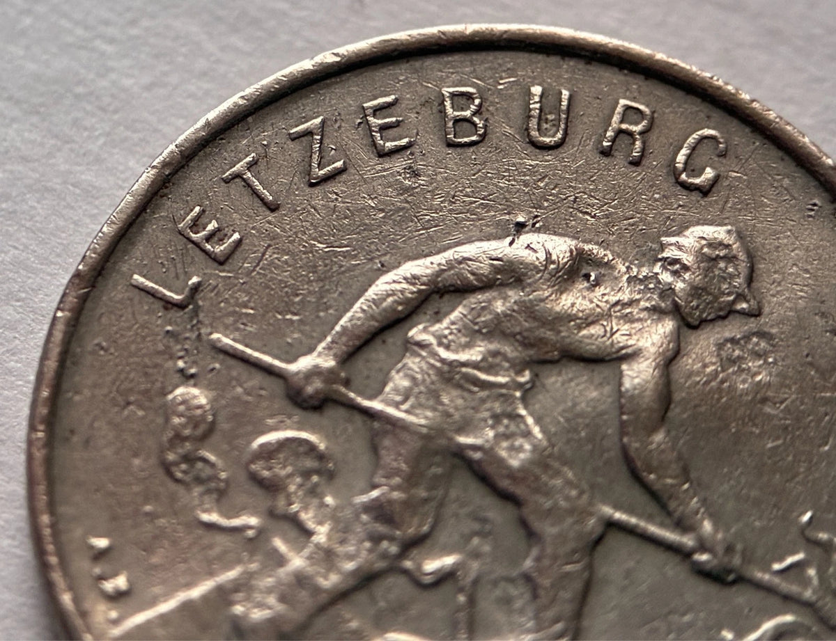 1 Franc 1952 | Luxemburg | „Feierstëppler“ | Großherzogin Charlotte | Kupfer-Nickel-Münze | schön