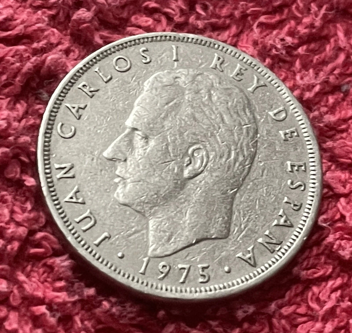 25 Pesetas 1975 *76 | Spanien | König Juan Carlos I. | Kupfer-Nickel Münze | sehr schön