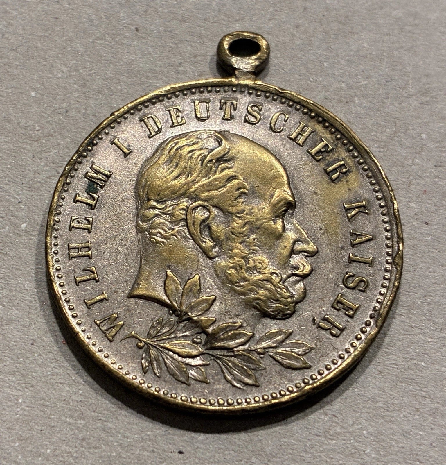 Medaille Wilhelm I. – 100. Geburtstag 1897 | Kaiserreich Preußen Gedenkprägung mit Öse
