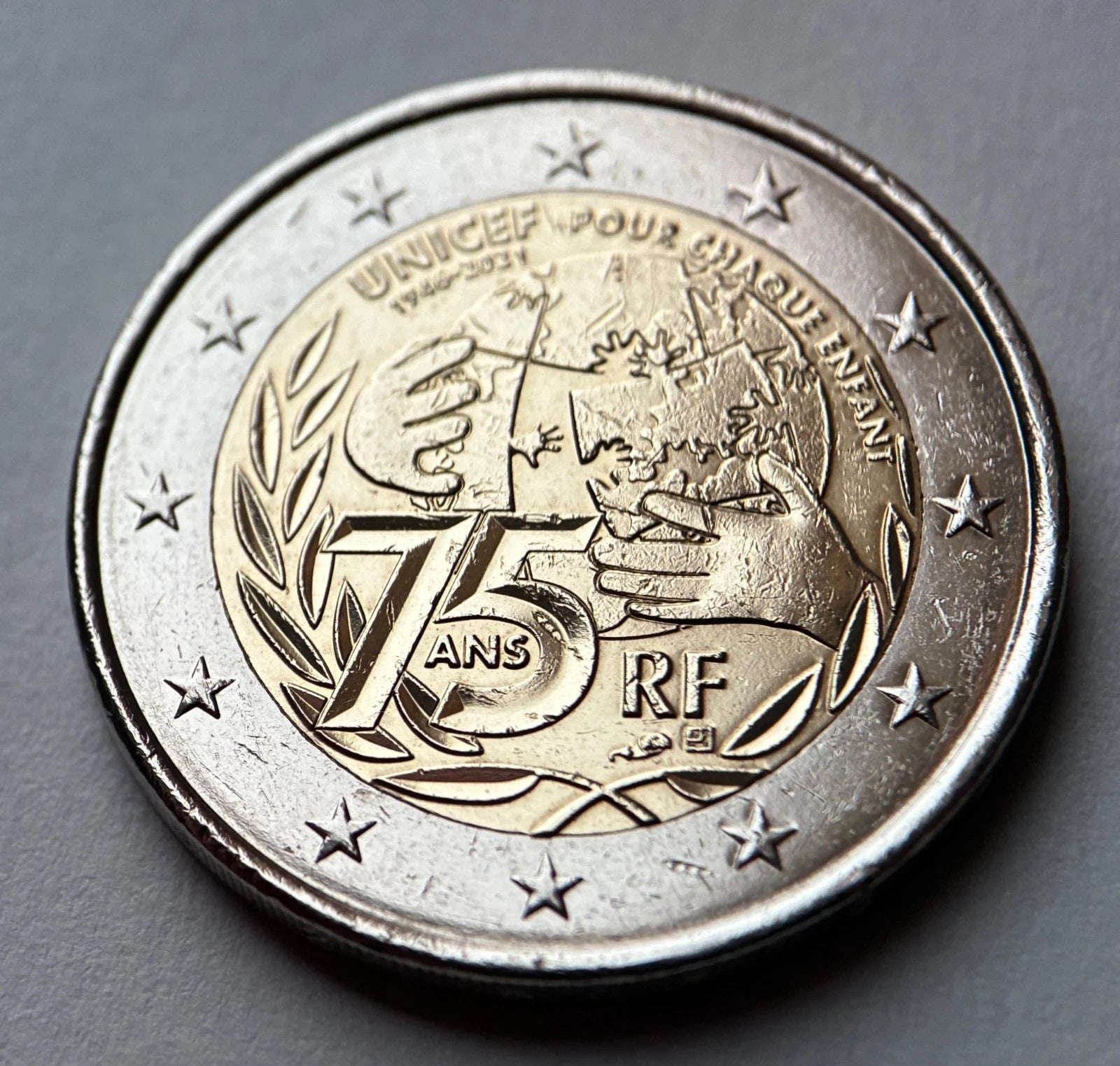 2 Euro 2021 | Frankreich | 75. Jahrestag der Gründung von UNICEF | Bi-Metall Münze