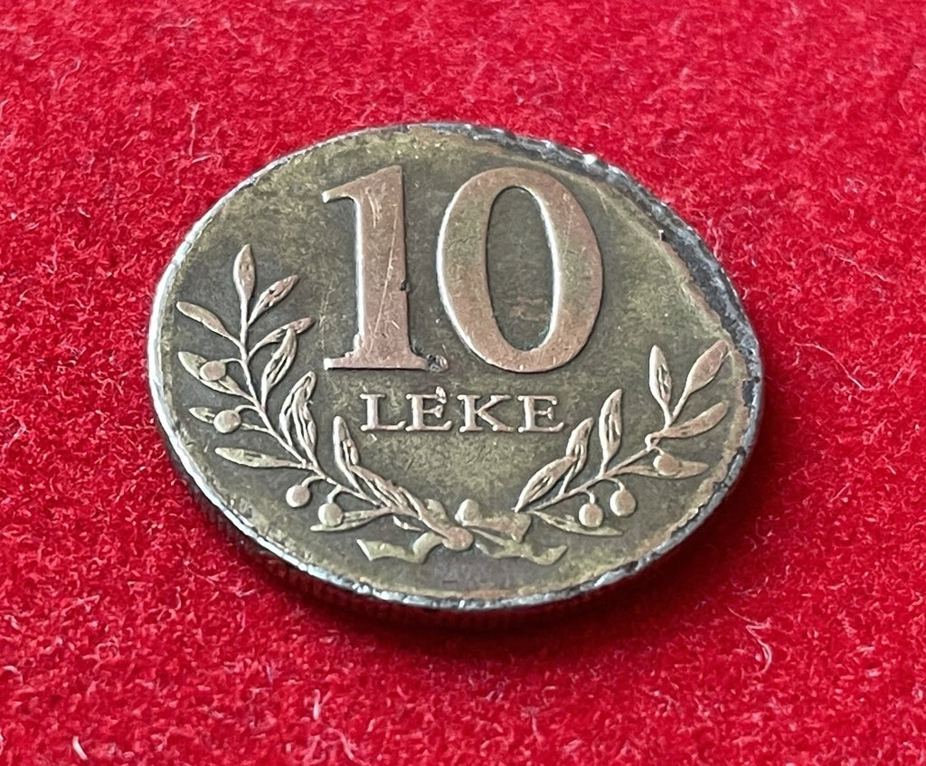 10 Lekë 2009 | Republik Albanien | Burg von Berat | Vermessingter Stahl Münze
