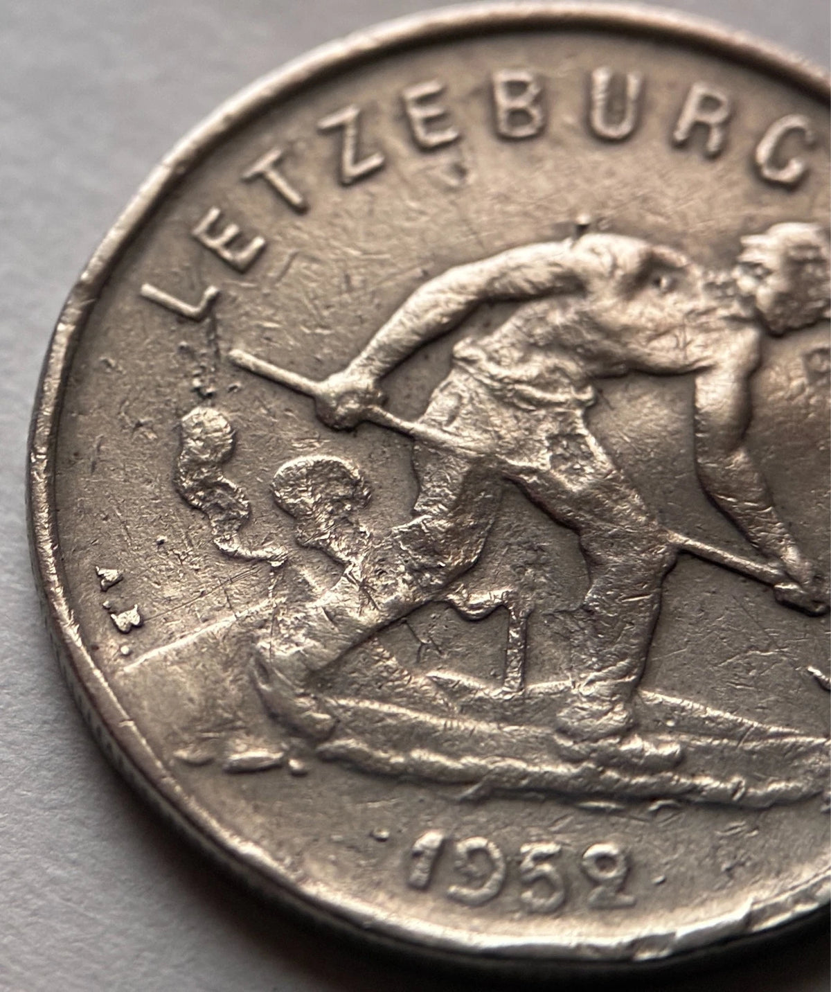 1 Franc 1952 | Luxemburg | „Feierstëppler“ | Großherzogin Charlotte | Kupfer-Nickel-Münze | schön