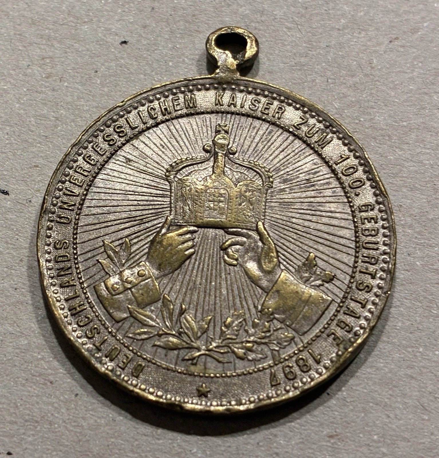Medaille Wilhelm I. – 100. Geburtstag 1897 | Kaiserreich Preußen Gedenkprägung mit Öse
