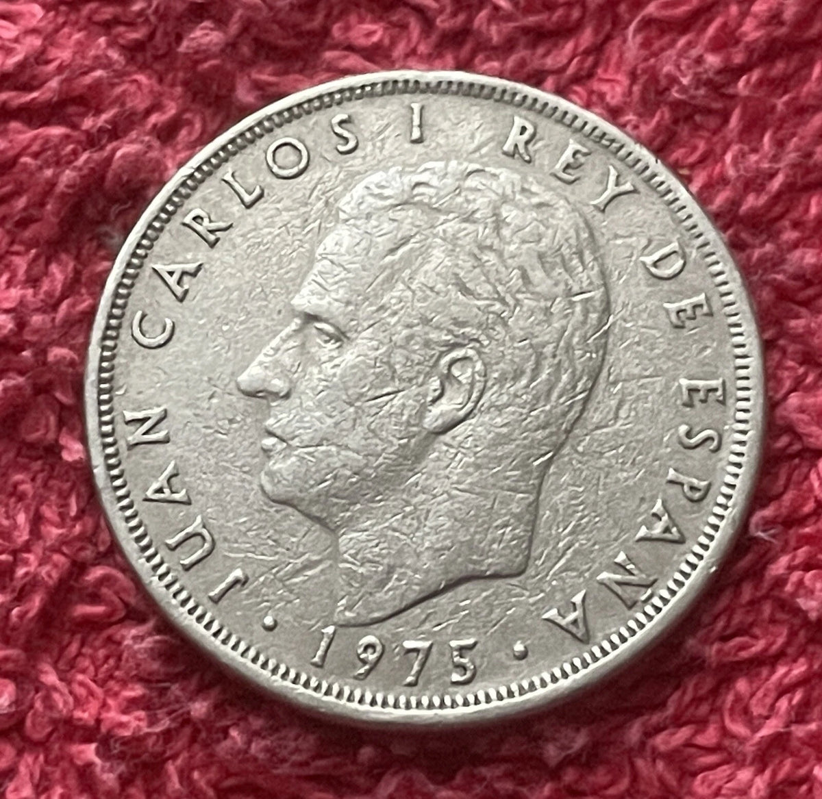 25 Pesetas 1975 *76 | Spanien | König Juan Carlos I. | Kupfer-Nickel Münze | sehr schön