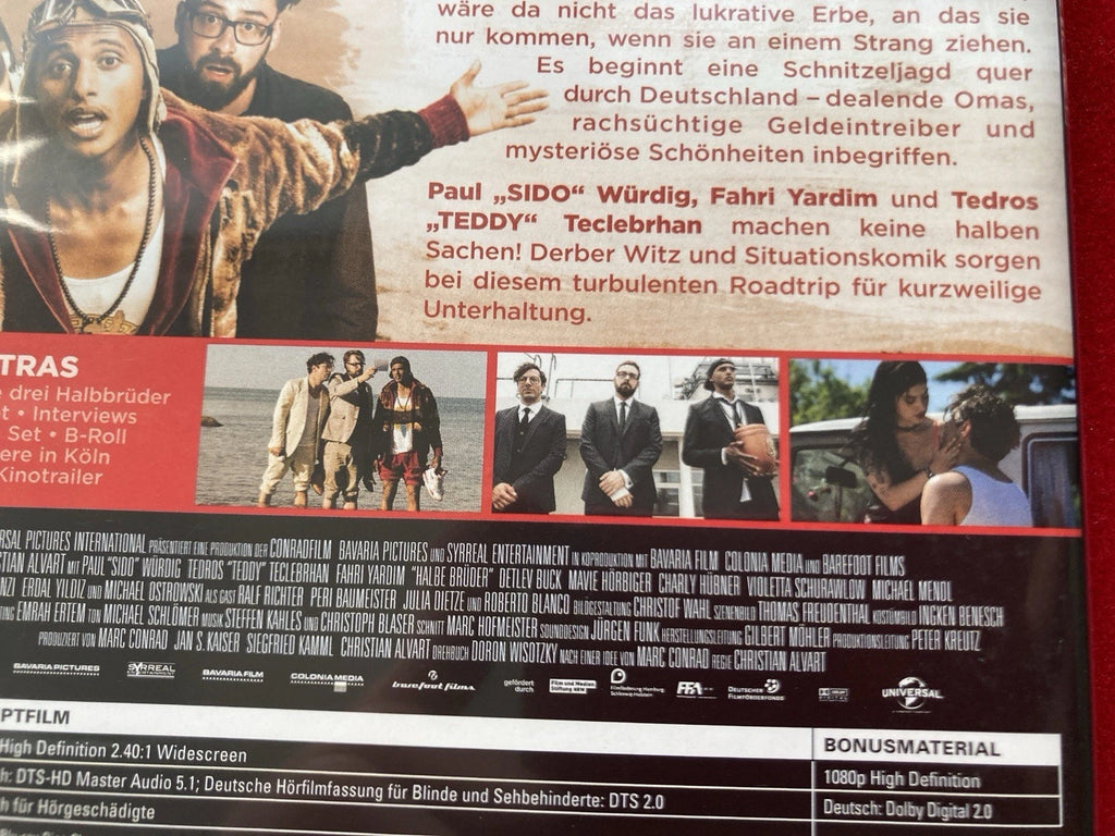 Halbe Brüder – Blu-Ray Film (mit Sido, Fahri Yardim, Tedros Teclebrhan) / FSK 12 / Neuwertig