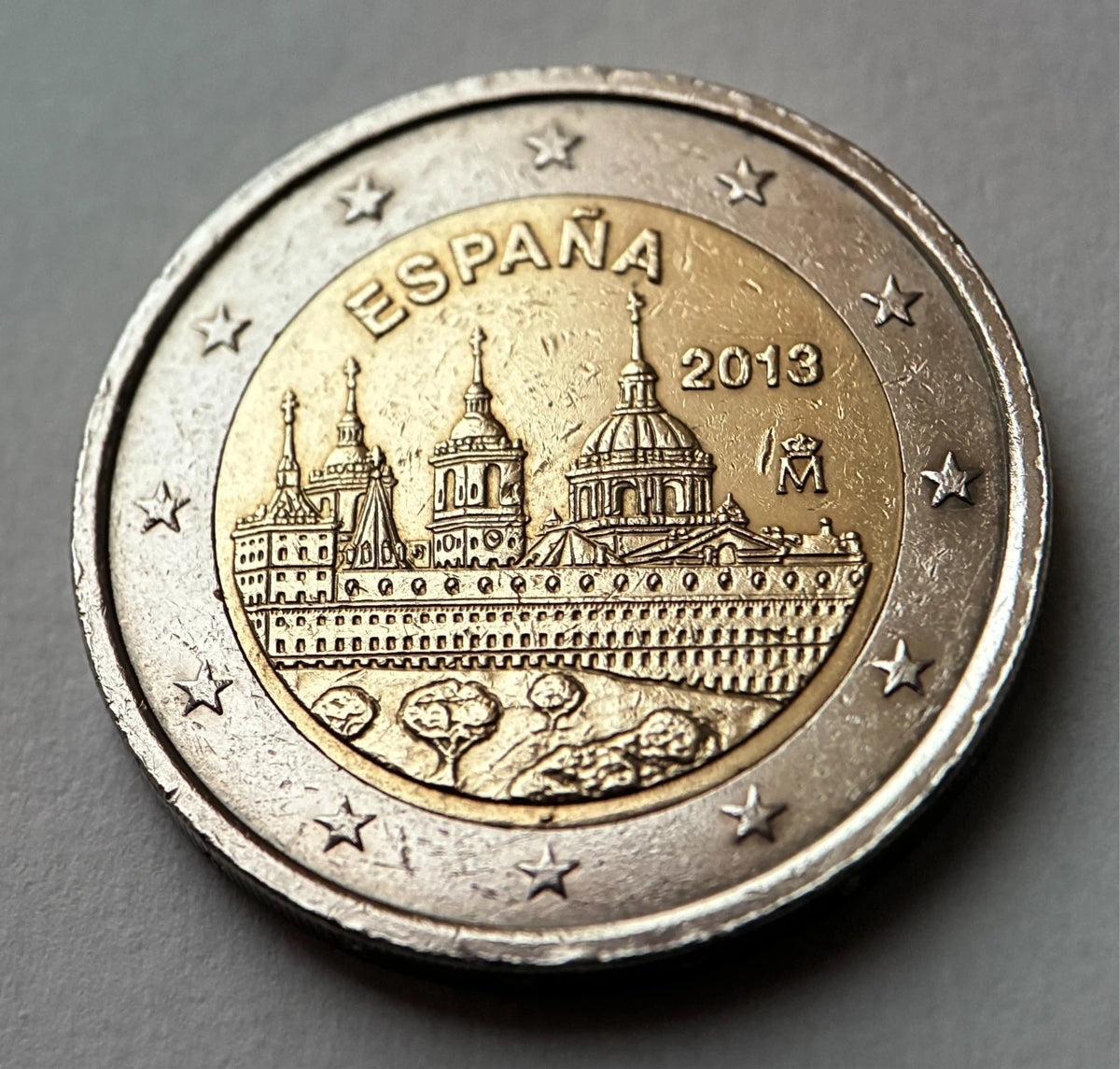 2 Euro 2013 | Spanien | Klosterschloss Escorial | Bi-Metall Gedenkmünze | schön
