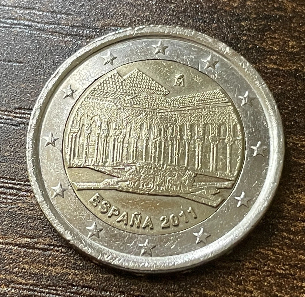 2 Euro 2011 | Spanien | Löwenhof von Granada, Alhambra | Bi-Metall Münze | schön