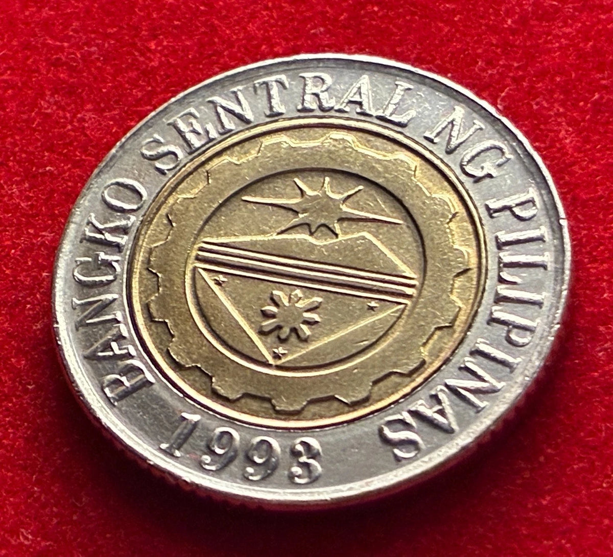 10 Piso 2006 | Philippinen | Andrés Bonifacio & Apolinario Mabini | Bi-Metall Münze
