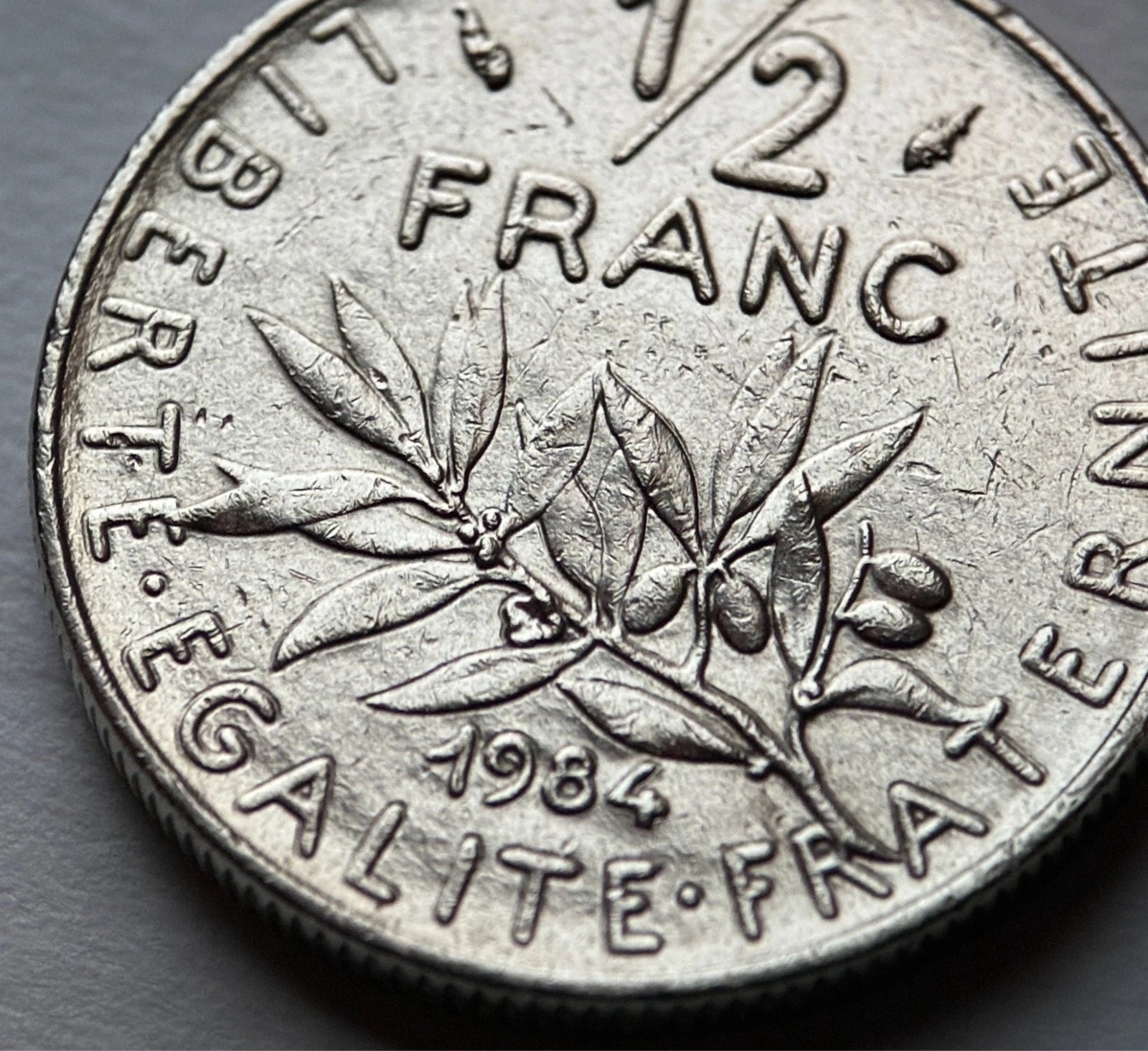 1/2 Franc 1984 | Frankreich | La Semeuse | Nickel-Münze | sehr schön