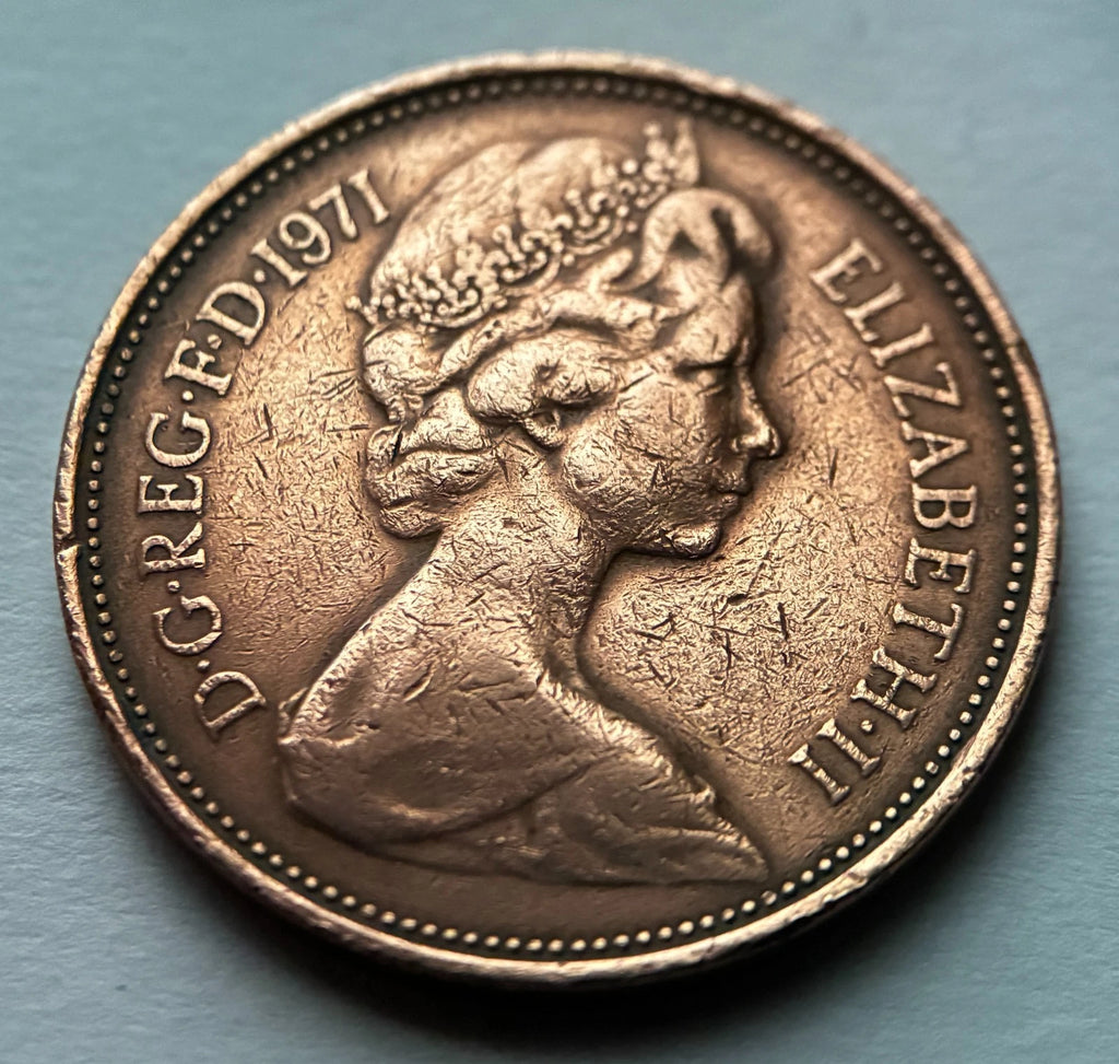 2 New Pence 1971 | Großbritannien | Königin Elizabeth II. & Federbusch | Münze aus Bronze | schön