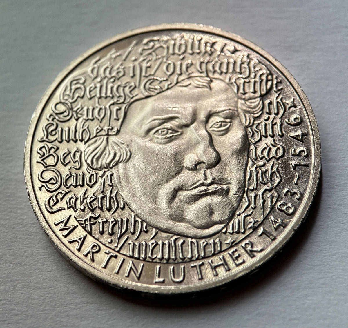 5 Deutsche Mark 1983 G | Bundesrepublik Deutschland (BRD) | 500. Geburtstag von Martin Luther Gedenkmünze | Vernickelte Kupfer-Nickel-Legierung | vorzüglich