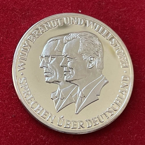 Sprechen über Deutschland | Willy Brandt & Willi Stoph | Historisches Gipfeltreffen Erfurt Kassel 1970 | Feinsilber Gedenkmedaille | vorzüglich
