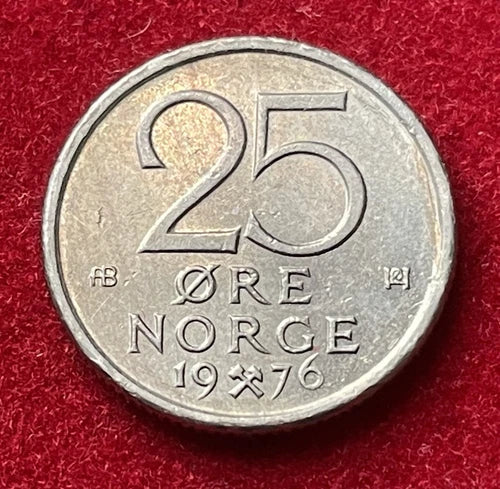 25 Øre 1976 | Norwegen | König Olav V. | Kupfer-Nickel-Legierung Münze | sehr schön